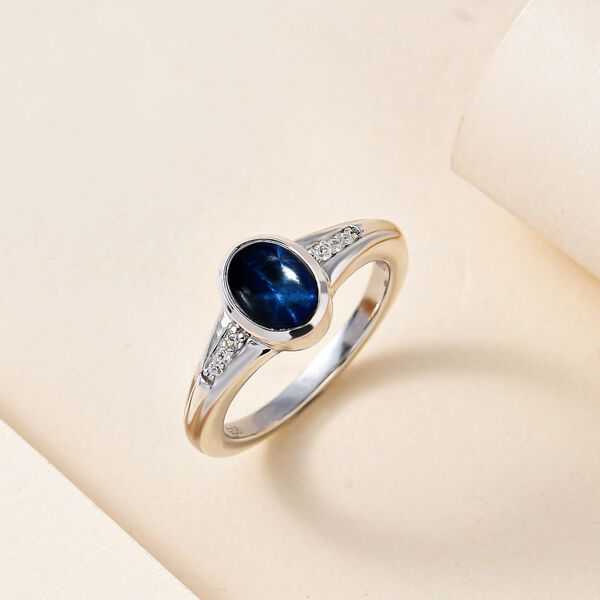 Blauer Sternsaphir und Zirkon-Ring - 2,02 ct. image number 2