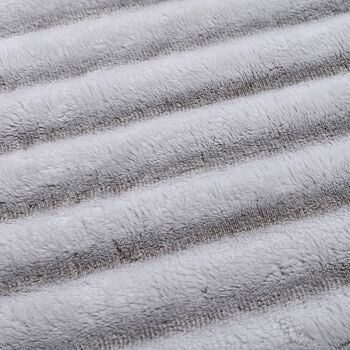 Gestreifte Kunstfell-Decke, 150x200 cm, 300 gms, einlagig, Grau