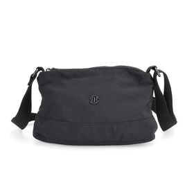 Nylon Crossbody-Tasche mit Reißverschlussfächern, verstellbarem Schulterriemen, Schwarz