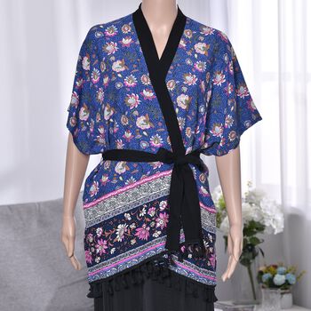 Kurz&auml;rmeliger Kimono mit  Blumendruck, schwarzem G&uuml;rtel, 86x69cm, blau