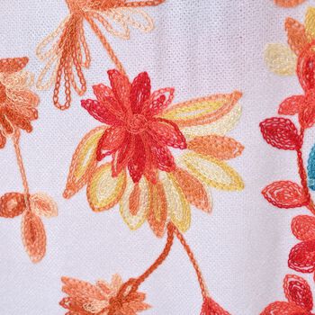 Bestickter Schal mit Fransen, Wei&szlig;