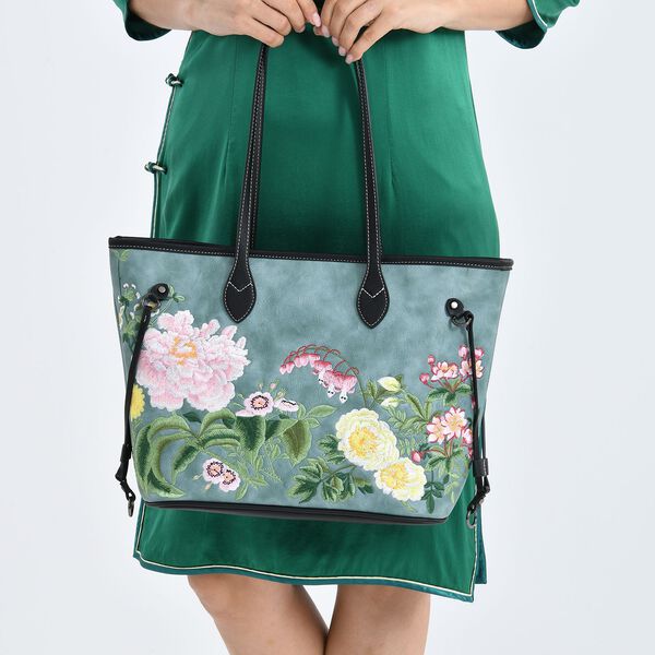 Bestickter Shopper, Kunstleder, Blumen Design, 46 x 15 x 28 cm, Blau image number 4