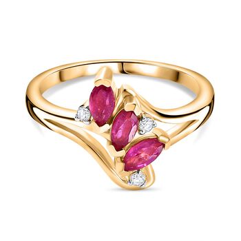 Afrikanischer Rubin (Fissure gef&uuml;llt), Wei&szlig;er Zirkon Ring, 925 Silber Gelbgold Vermeil, (Gr&ouml;&szlig;e 20.00) ca. 0.66 ct