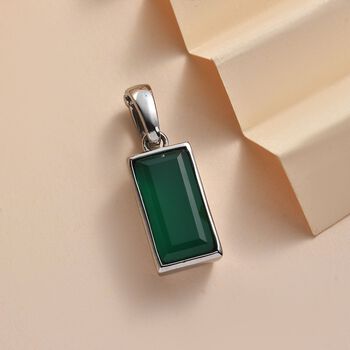 AAA Verde Onyx Anh&auml;nger - 9,66 ct.