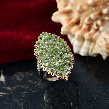D&rsquo;Joy Peridot und Zirkon zweifarbiger Ring - 5,6 ct.