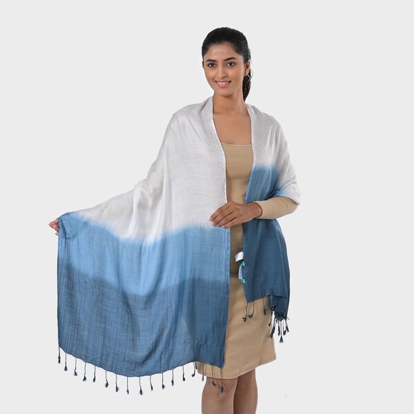 Ombre-Schal mit Quasten aus Poly-Seide-Modal, 70x200 cm, Dunkelblau