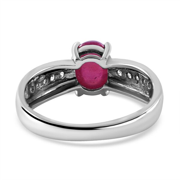 Afrikanischer Rubin (Fissure gef&uuml;llt) und Zirkon-Ring - 2,17 ct. image number 3