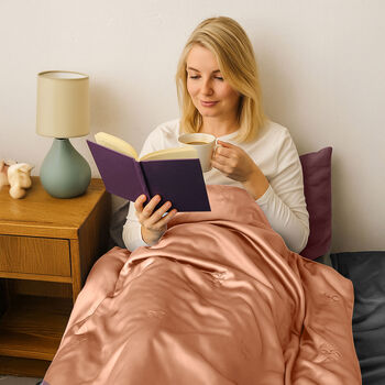 Serenity Night 100% Maulbeerseide Seidendecke mit 350gsm Seidenf&uuml;llung, 135x200cm, Ros&eacute;gold