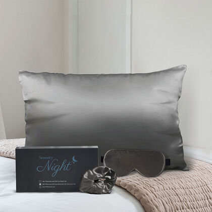 SERENITY NIGHT: 3er-Set - Kissenbezug, Haargummi und Augenmaske aus 100% Maulbeerseide, Schwarz