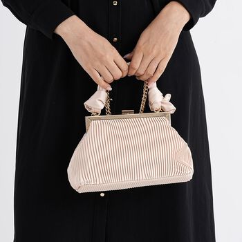 Plissiertes Design Crossbody Bag mit Knotenhenkel, 23 x 10 x 15 cm, Gold