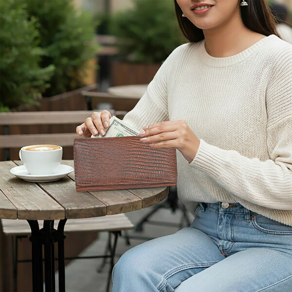 "RfidProtected 100% Lizard Print Embossed Genuine Leather Women's Wallet Color : Brown Size:7.25x4 INCH " image number 4