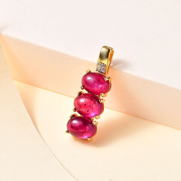 AA Afrikanischer Rubin (Fissure gefüllt), Weißer Diamant Anhänger 925 Silber 750 Gelbgold Vermeil ca. 5.96 ct image number 2