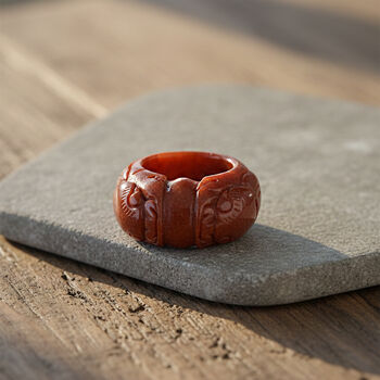 Burmesischer Rote Jadeit Jade Ring (Gr&ouml;&szlig;e 18.00) ca. 85.00 ct