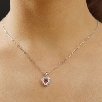 Afrikanischer Rubin und Moissanit Herz Anh&auml;nger - 0,55 ct.