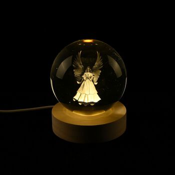 3D Kristallkugel mit LED-Licht und Holzsockel, Sch&uuml;tzender Engel