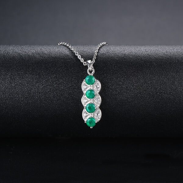 AAA Kagem sambischer Smaragd und Zirkon-Anh&auml;nger mit Kette - 0,94 ct. image number 2