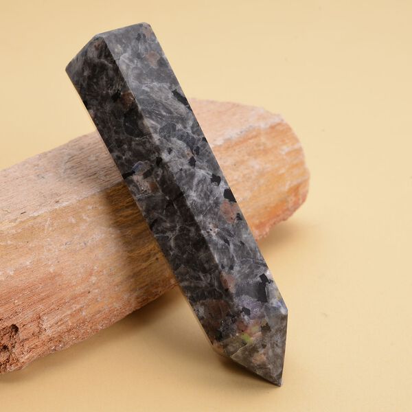 Yooperlith mit UV-Taschenlampe image number 2