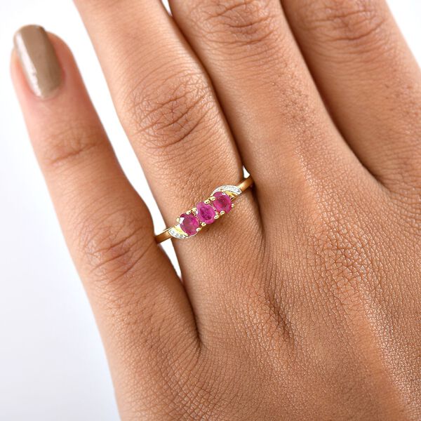 AA Afrikanischer Rubin (Fissure gef&uuml;llt) Ring 925 Silber 750 Gelb Vergoldet (Gr&ouml;&szlig;e 19.00) ca. 0,76 ct image number 3