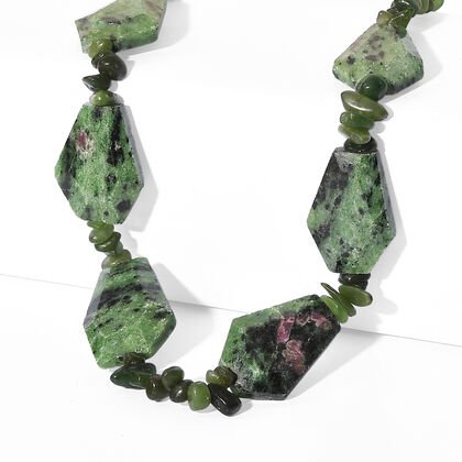 EVER TRUE Rubin Zoisite, Nephrit Halskette ca. 45 cm Nickelfreies Messing ca. 485.00 ct