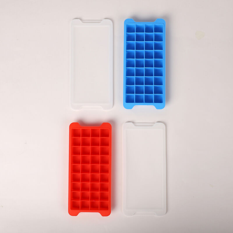 2er-Set Eiswürfelbehälter mit Deckel, Größe 25x11x3 cm, Blau und Rot image number 0