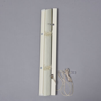 Klemmjalousie aus Aluminium, Beige&nbsp;