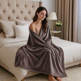 Serenity Night - Luxuri&ouml;se Mikroflanell-Decke, 550 GSM, Superweich und Kuschelig, 150 x 200 cm, Champagner-Taupe