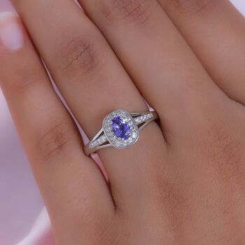 AAA Tansanit und Zirkon-Halo-Ring, 925 Silber platiniert, 0,78 ct.