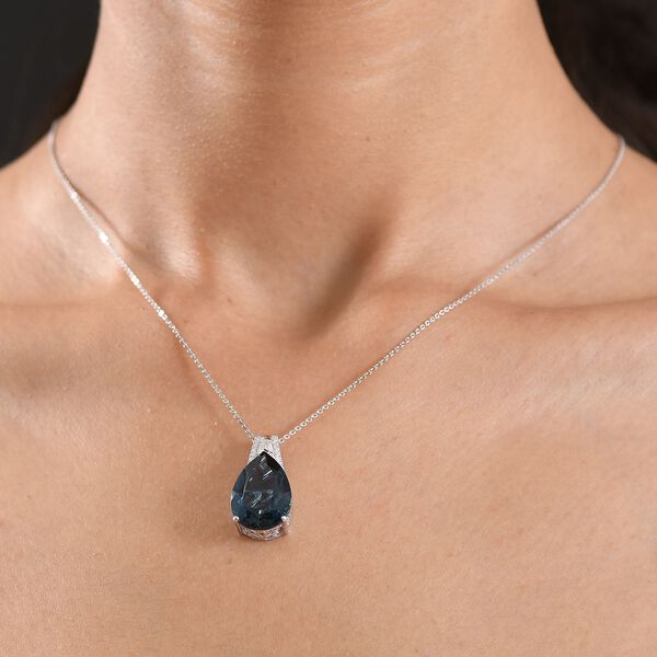D'Joy London Blautopas und Moissanit Anhänger mit 50cm Kette - 12,69 ct. image number 3