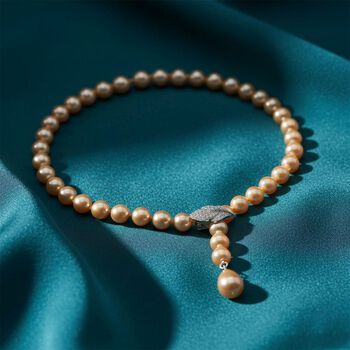 Goldene 10mm Muschelkernperle und wei&szlig;e Zirkonia 60cm Halskette