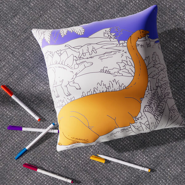 2er Set DIY Malen: Kissenbezug mit 8 Wasserfarbstiften, 45x45 cm, Fisch und Dino image number 2