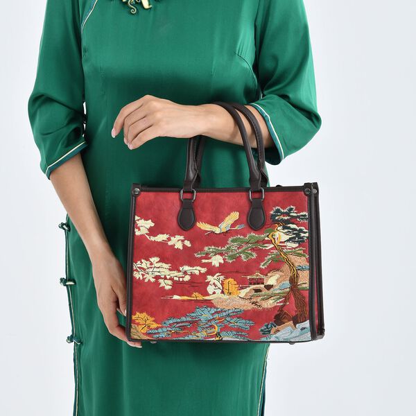 Bestickte Crossbody Tasche, Kunstleder, Blumen Design, 32 x 12 x 25 cm, Rot image number 4