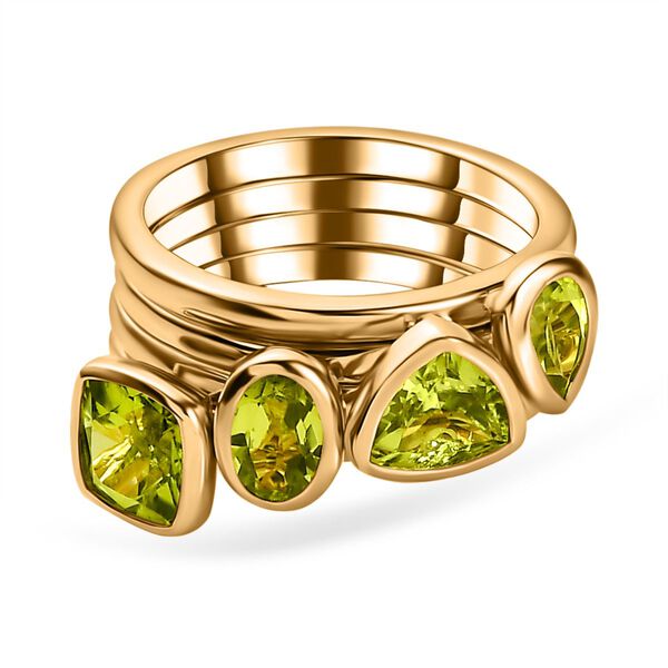 Nat&uuml;rlicher Peridot Ringset, ca. 2.79 ct.