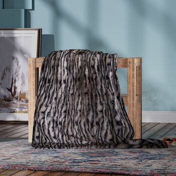 Serenity Night - Hochwertige Kunstpelz Sherpa Decke, Wolkenweich, 150x200cm, Beige