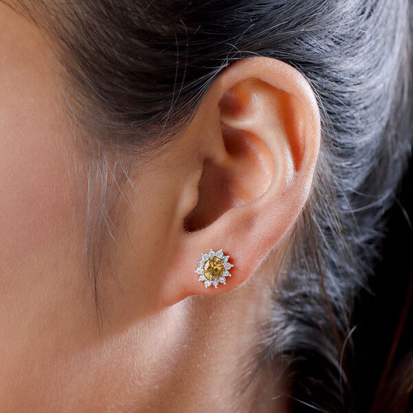 AA Nat&uuml;rliche, goldene Tansanit und wei&szlig;e Zirkon-Ohrstecker- 1,23 ct. image number 3