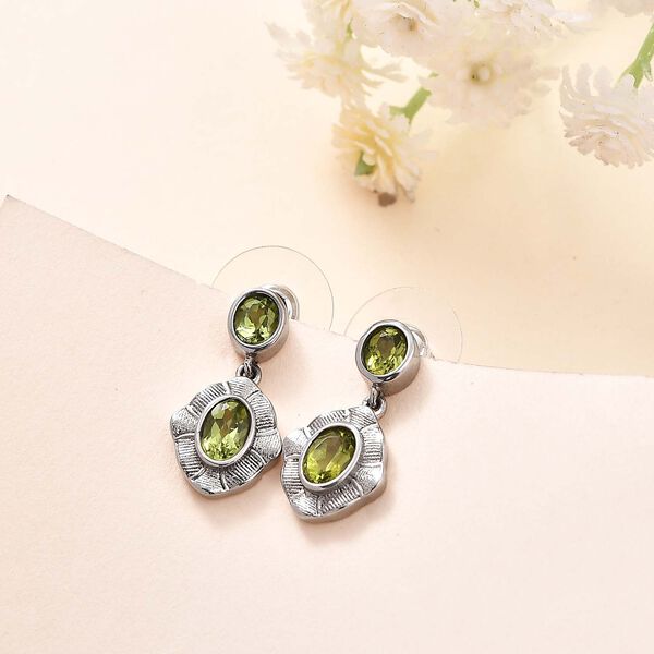 Peridot Ohrringe  Edelstahl ca. 1.84 ct image number 2