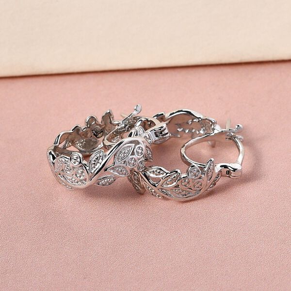 ALLORO platinierte Silber-Creolen mit Diamantakzenten image number 2