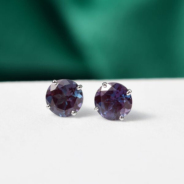 LUXURIANT - AAA Lab Created Farbwechsel-Saphir Ohrringe 417 Gold ca. 3.12 ct image number 1