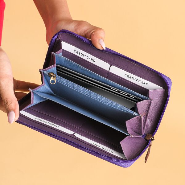 SUKRITI Brieftasche aus Echtleder, Pferdemuster image number 3