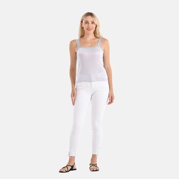 Seidentop mit Spitzenbesatz am Ausschnitt mit Maulbeerenseide, Gr&ouml;&szlig;e L, 43x58cm, Grau