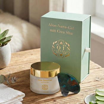 SQIN Botanicals - Aloe Vera Gel Set mit Labradorit Gua Sha, 225ml