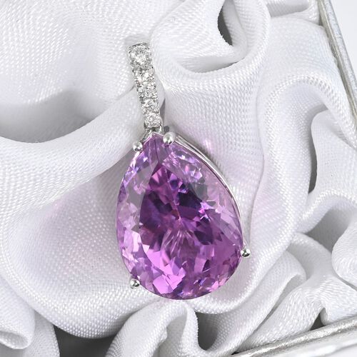 RHAPSODY zertifizierter und geprüfter AAAA Patroke Kunzit und VS Diamant-Anhänger- 13,21 ct. image number 1