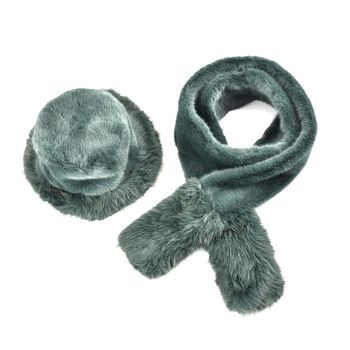 Damen Winterschal- und Hut-Set (2er-Pack) aus Kunstfell, Schwarzgr&uuml;n