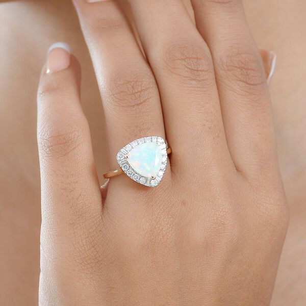 LUXURIANT AGI zertifiziert und gepr&uuml;ft AAA &auml;thiopischer Welo Opal und Labor Diamant Ring in 417 Gelbgold - 2,53 ct. image number 2