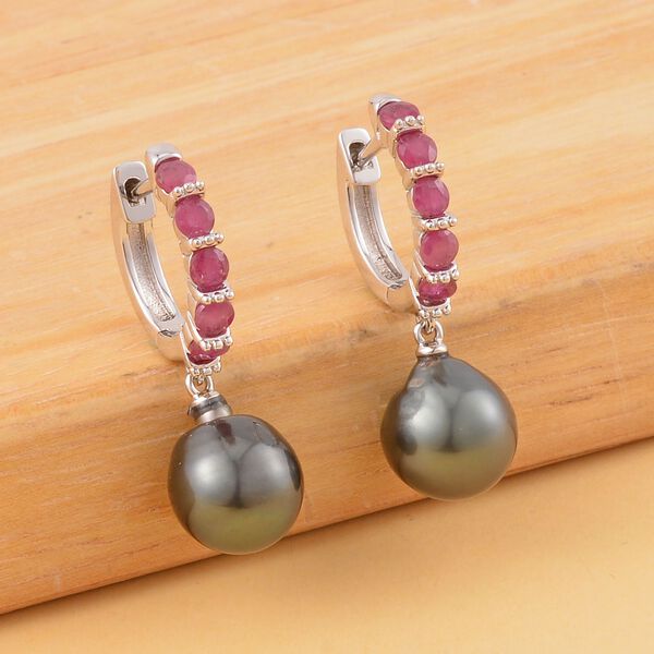 Tahiti-Perle und afrikanische Rubin-Ohrringe - 1,50 ct. image number 2