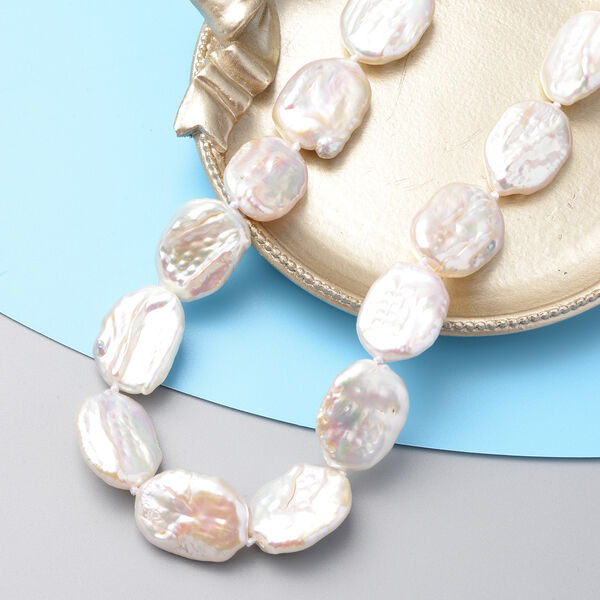 Wei&szlig;e Barockperlen-Halskette in Silber image number 2