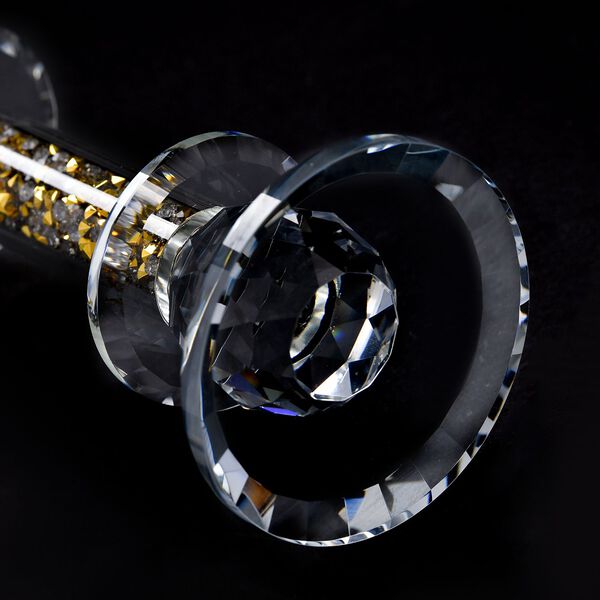 The 5th Season - hochwertiger Kristall-Kerzenst&auml;nder, gef&uuml;llt mit goldenen Kristallen, 7x7x18cm image number 4