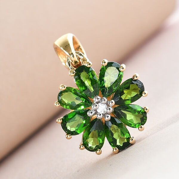 Nat&uuml;rlicher Chromdiopsid und floraler Zirkon-Anh&auml;nger in Silber, 1,78 ct. image number 2