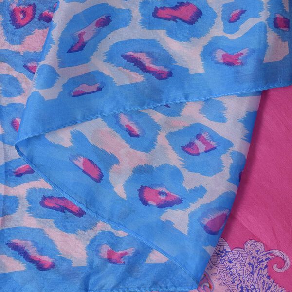 LA MAREY 100% bedruckter Seidenschal, Gr&ouml;&szlig;e 110x178 cm, Blau und Rosa image number 4