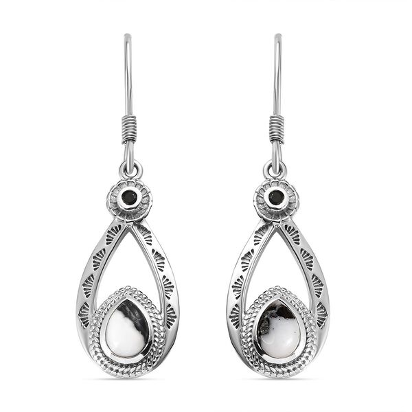 Wei&szlig;e B&uuml;ffel und schwarze Spinell-Ohrringe - 1,58 ct.