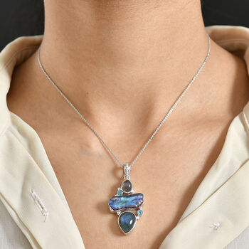 D'Joy S&uuml;&szlig;wasser Pfau Perle, Labradorit Anh&auml;nger 925 Silber rhodiniert 13.23 ct